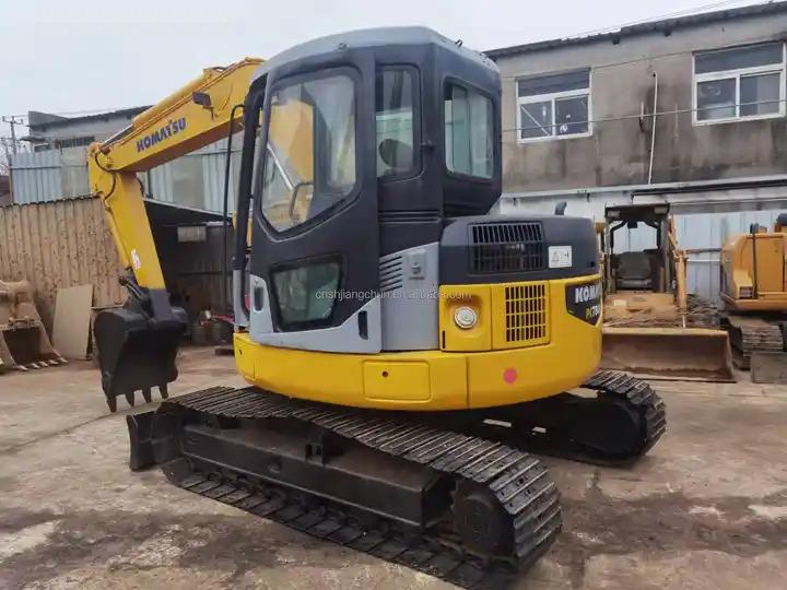 Mini excavator Low Working Time Used Mini Pc78us Digger Made In Japan Used Mini Excavator At Wholesale Price For Sale Low Working Time Used Mini Pc78us Digger Made In Japan Used Mini Excavator At Wholesale Price For Sale- Photo 4