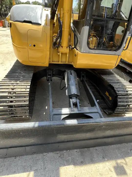 Excavator Used Komatsu PC 78 with Good Condition in Shanghai Used Komatsu PC 78 with Good Condition in Shanghai- Photo 5