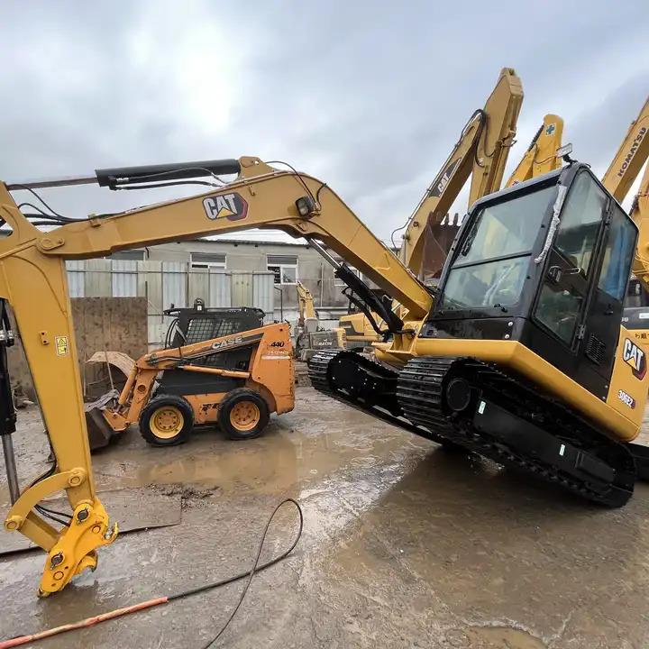 Crawler excavator Japan CAT 306E 306E2 306D 305.5 307 308 excavator 95% new retro CAT 305.5 5.5tons with mini excavator bucket Japan CAT 306E 306E2 306D 305.5 307 308 excavator 95% new retro CAT 305.5 5.5tons with mini excavator bucket- Photo 2