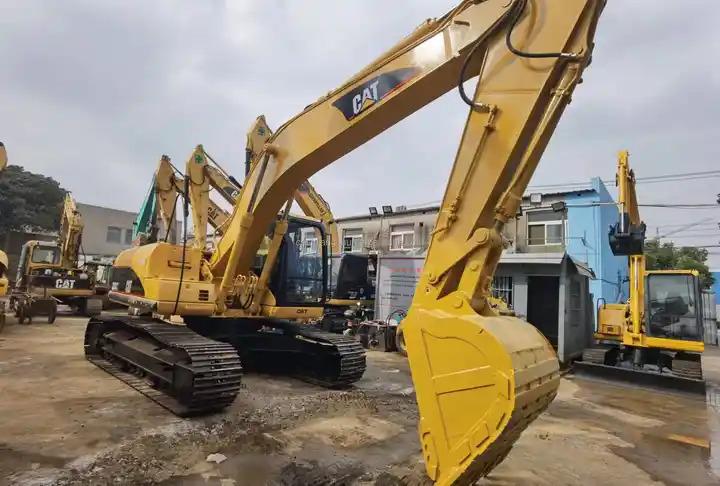 Crawler excavator Used CATERPILLAR 320CL 320BL 320DL in good condition for sale Used CATERPILLAR 320CL 320BL 320DL in good condition for sale- Photo 6