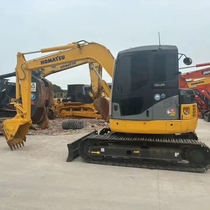 Crawler excavator Japan Surplus Backhoe Excavator Komatsu Pc78us Pc60 Tracked Excavator With Blade Dozer For The Philippines In Shanghai Japan Surplus Backhoe Excavator Komatsu Pc78us Pc60 Tracked Excavator With Blade Dozer For The Philippines In Shanghai- Photo 2