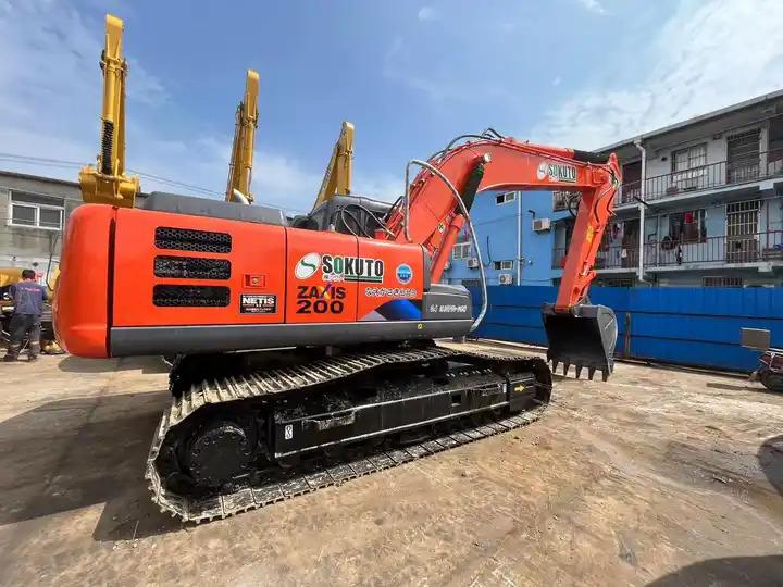 Crawler excavator Used Hitachi ZX200 crawler Excavator, Japan Made used Hitachi ZX200 large Excavator in good running condition Used Hitachi ZX200 crawler Excavator, Japan Made used Hitachi ZX200 large Excavator in good running condition- Photo 6