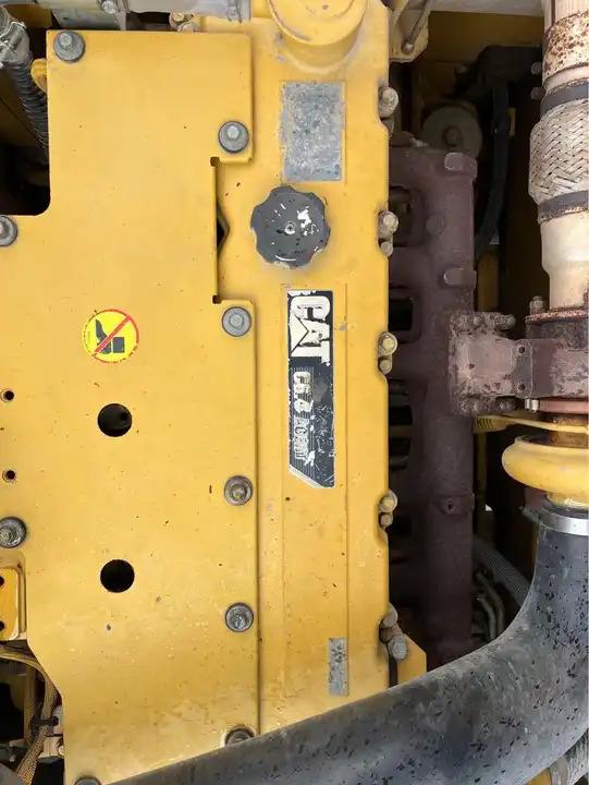 Excavator Used Cat Caterpillar 320D Excavating Machine Cat 312D 315D 320D 330D 315D 336D For Sale With Best Price Used Cat Caterpillar 320D Excavating Machine Cat 312D 315D 320D 330D 315D 336D For Sale With Best Price- Photo 5