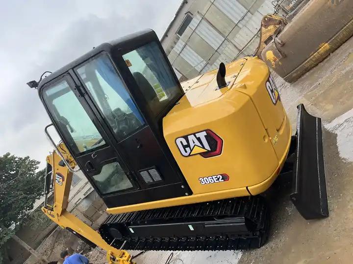 Crawler excavator Japan CAT 306E 306E2 306D 305.5 307 308 excavator 95% new retro CAT 305.5 5.5tons with mini excavator bucket Japan CAT 306E 306E2 306D 305.5 307 308 excavator 95% new retro CAT 305.5 5.5tons with mini excavator bucket- Photo 5