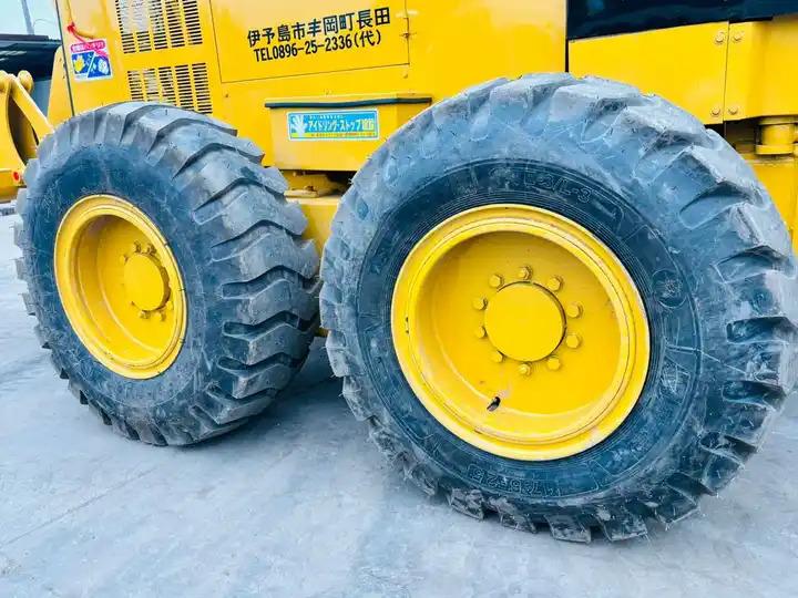 Грейдер Used Motor Grader With Ripper Cat 140h Original Japan,Caterpillar Second Hand Motor Grader With Best Price In Shanghai Used Motor Grader With Ripper Cat 140h Original Japan,Caterpillar Second Hand Motor Grader With Best Price In Shanghai- Photo 4