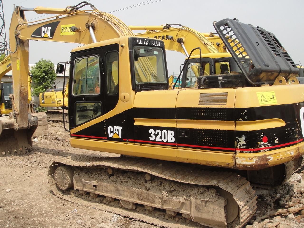 Crawler excavator cat 320b in stock on sale with hydraulic lines cat 320b in stock on sale with hydraulic lines- Photo 5