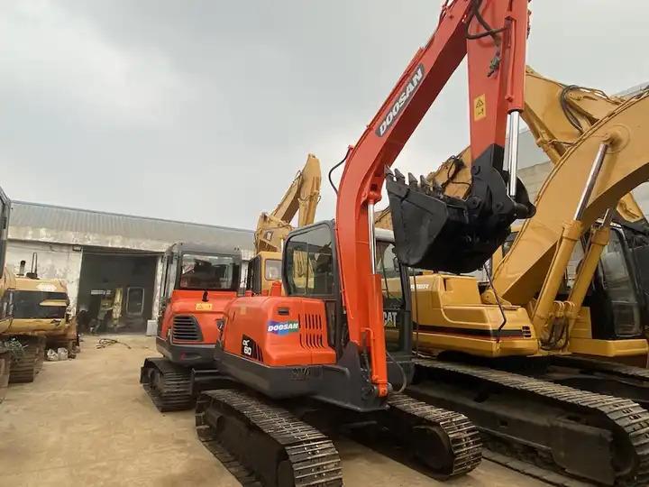 Crawler excavator Used Doosan 6ton dx60 dx55 dx75 excavator made in Korea Used Doosan 6ton dx60 dx55 dx75 excavator made in Korea- Photo 7