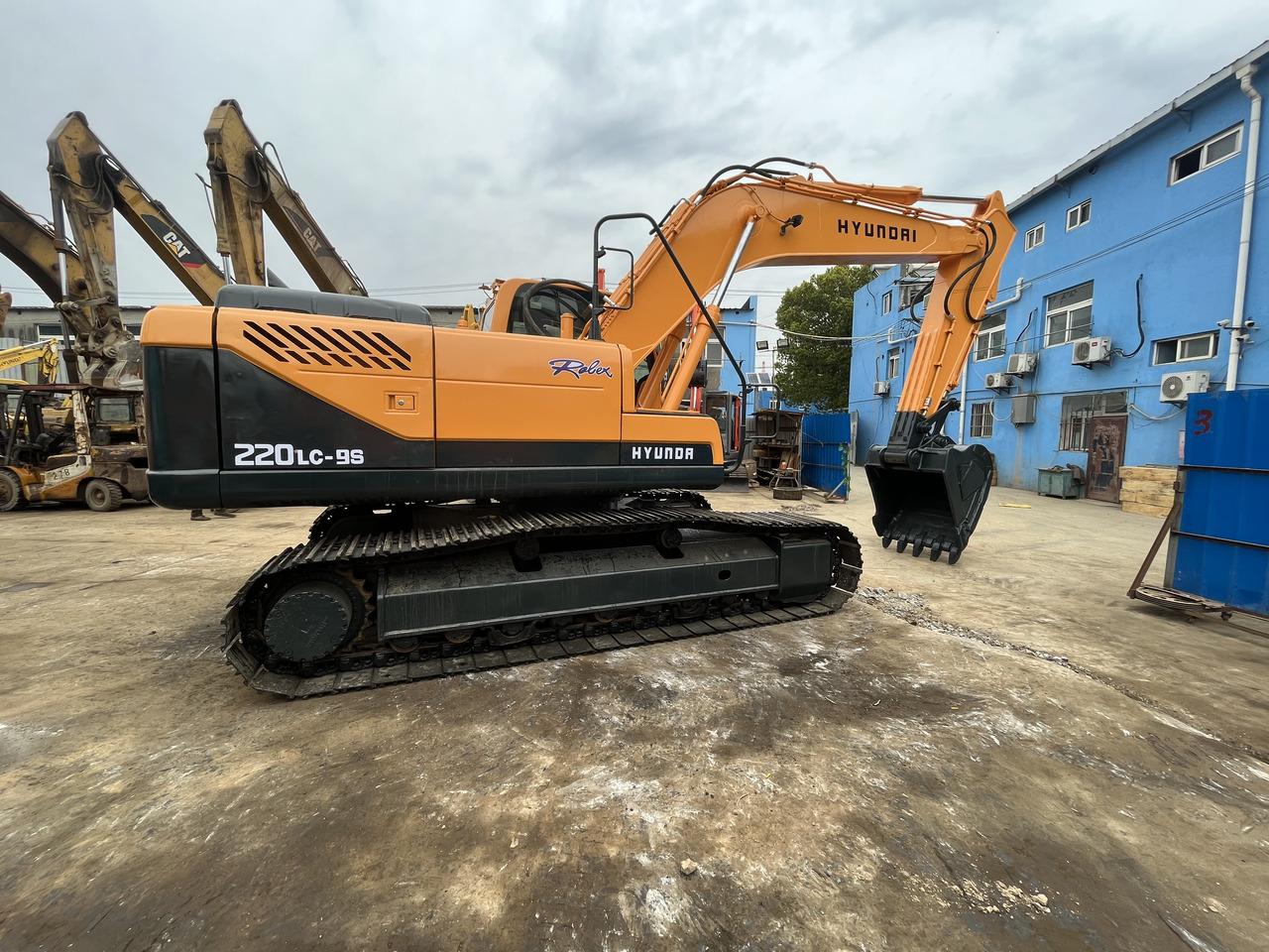 Crawler excavator 220LC-9S 220LC-9S- Photo 7