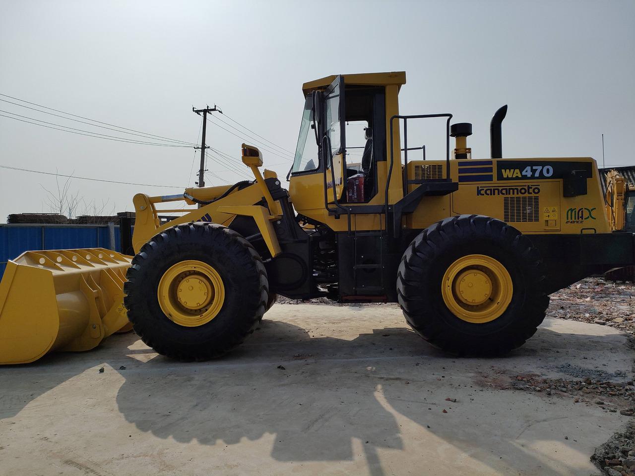 Wheel loader WA470-3 IN GOOD CONDITION ON SALE WA470-3 IN GOOD CONDITION ON SALE- Photo 2