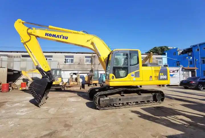 Crawler excavator Original Japan Heavy Duty 20ton Excavators Excavadora Pc200-8 Used Crawler Excavator Komatsu Pc200-8 In Shanghai Original Japan Heavy Duty 20ton Excavators Excavadora Pc200-8 Used Crawler Excavator Komatsu Pc200-8 In Shanghai- Photo 3