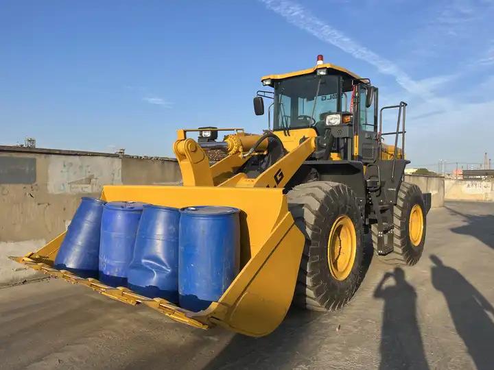 Wheel loader 5 ton mini Used Original State loader SDLG 953 956L Used Small wheel loader 5 ton mini Used Original State loader SDLG 953 956L Used Small wheel loader- Photo 7