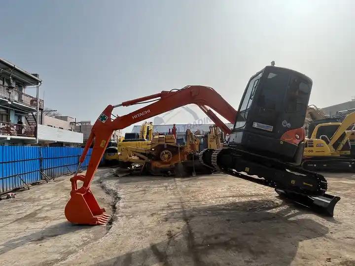 Crawler excavator All original mini excavator hitachi used ZX55 ZX60 ZX70 small second hand excavator made in Japan All original mini excavator hitachi used ZX55 ZX60 ZX70 small second hand excavator made in Japan- Photo 6