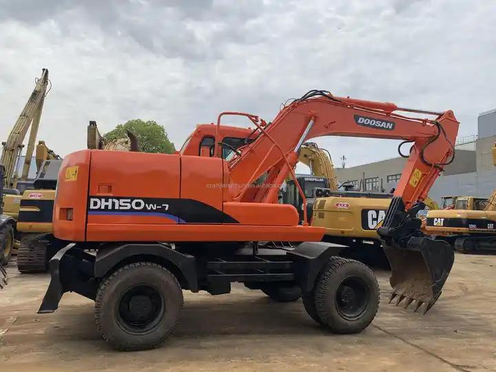 Crawler excavator Wheel digging excavator Used DOOSAN150W DH150W DH150W-7 / second-hand KOREA engine DOOSAN DH 150 150W-7 DOOSAN150 Wheel digging excavator Used DOOSAN150W DH150W DH150W-7 / second-hand KOREA engine DOOSAN DH 150 150W-7 DOOSAN150- Photo 5