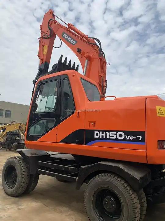 Crawler excavator Wheel digging excavator Used DOOSAN150W DH150W DH150W-7 / second-hand KOREA engine DOOSAN DH 150 150W-7 DOOSAN150 Wheel digging excavator Used DOOSAN150W DH150W DH150W-7 / second-hand KOREA engine DOOSAN DH 150 150W-7 DOOSAN150- Photo 4